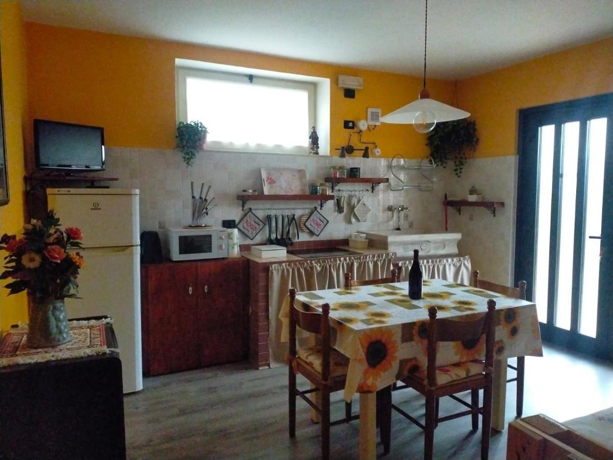 Apartamento La Casa Di Nello Pedemonte Exterior foto