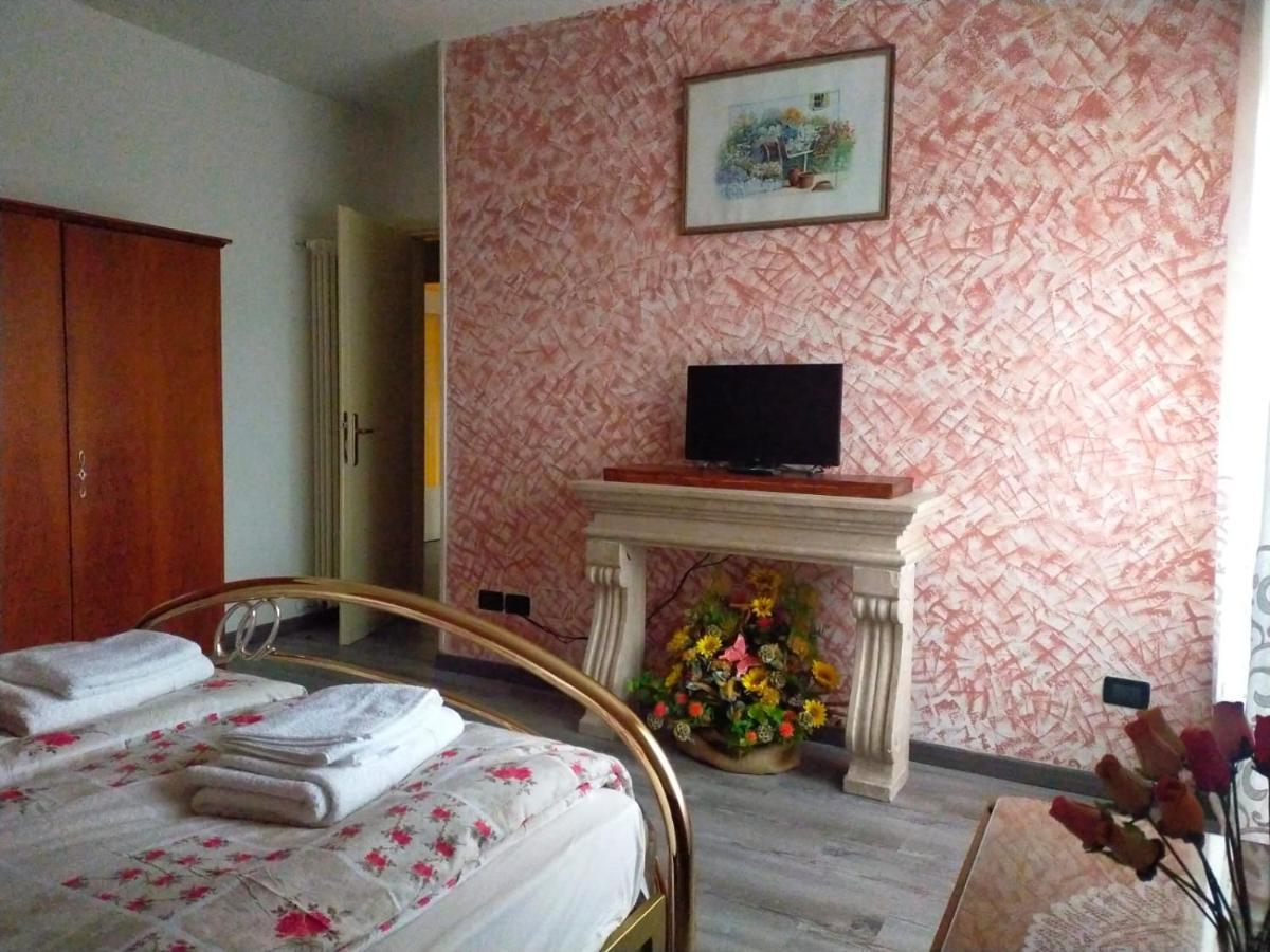 Apartamento La Casa Di Nello Pedemonte Exterior foto