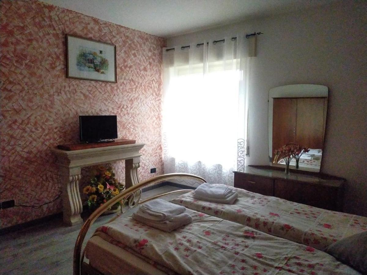 Apartamento La Casa Di Nello Pedemonte Exterior foto