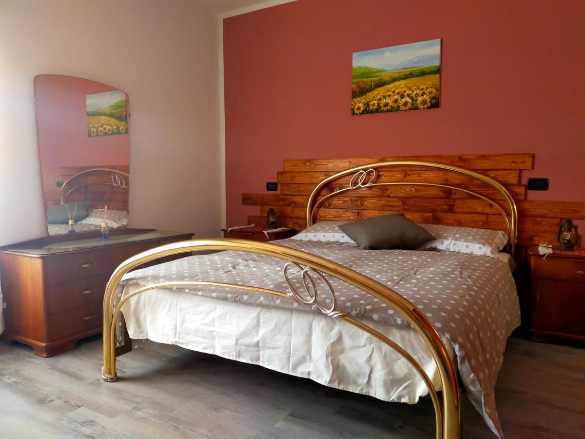 Apartamento La Casa Di Nello Pedemonte Exterior foto