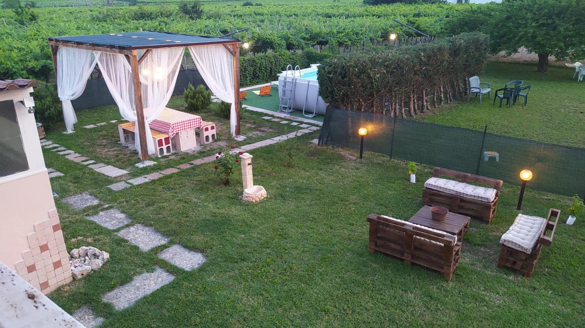 Apartamento La Casa Di Nello Pedemonte Exterior foto